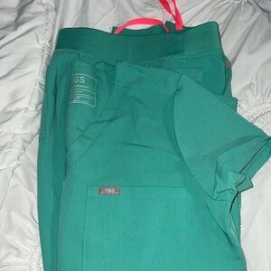 Figs small regular mint green